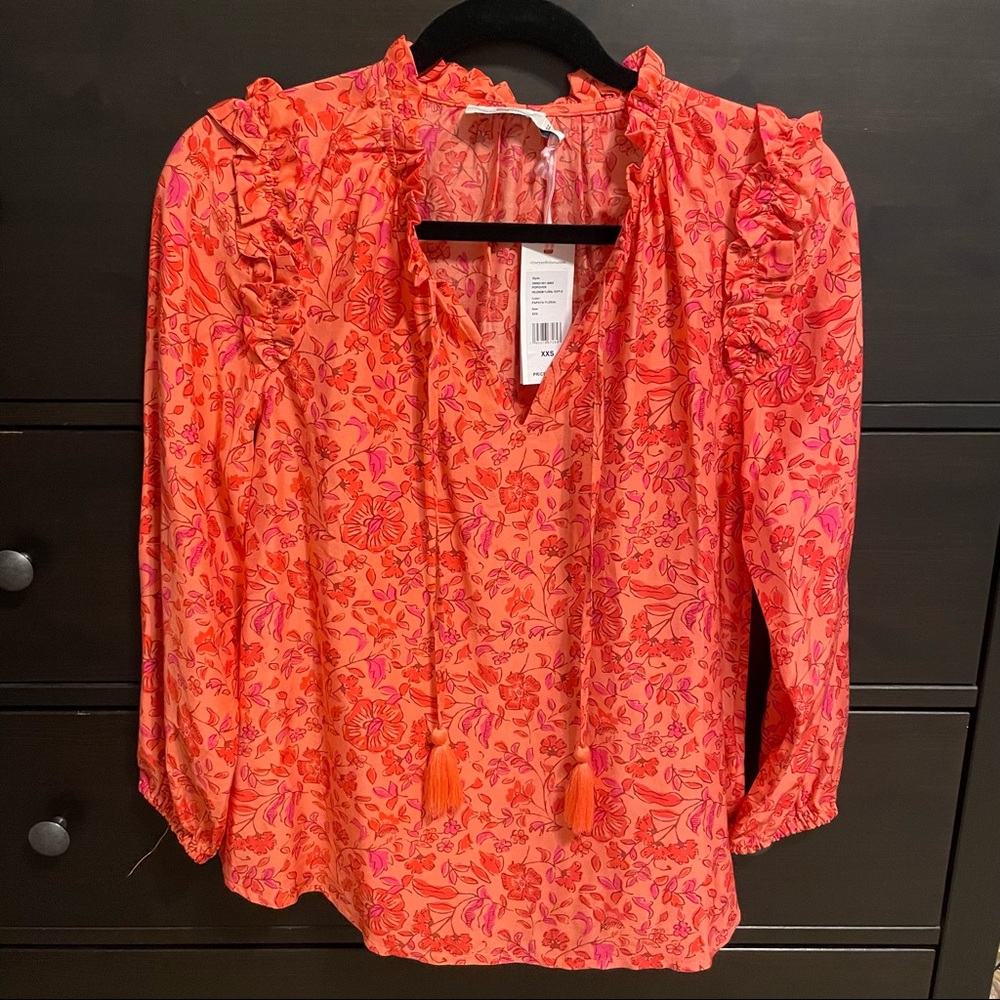 NWT Vineyard Vines helenium floral ruffle top